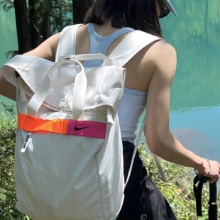 CU1488 094 耐克男女白彩虹学生书包电脑旅行手提双肩背包 NIKE