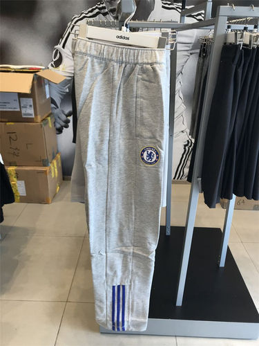 亏本清仓阿迪达斯男款运动长裤