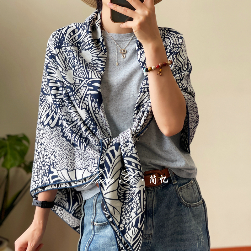 【南洋莫羽】通勤休闲办公室披肩130大方巾丝毛双面保暖围巾