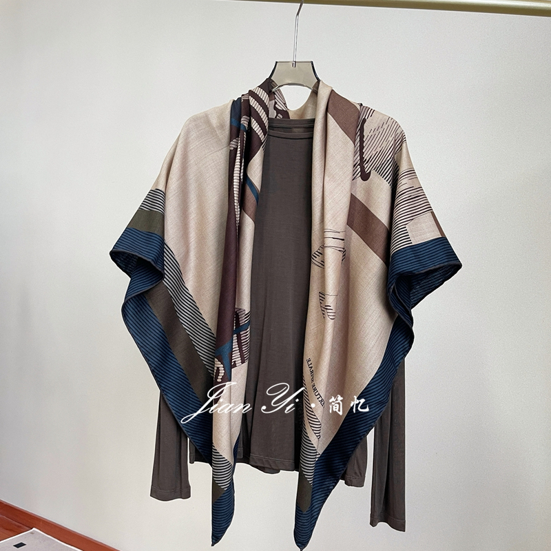 【赛马场-藏青】通勤休闲精纺澳洲羊毛130大方巾双面披肩围巾女