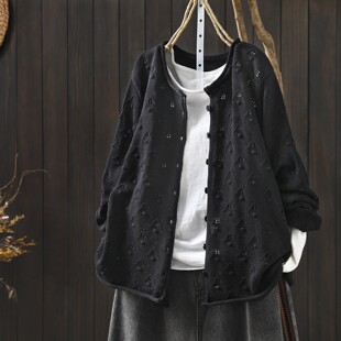 巨好看的毛衣开衫2026春新款女款黑色棉线宽松外搭小众百搭针织衫