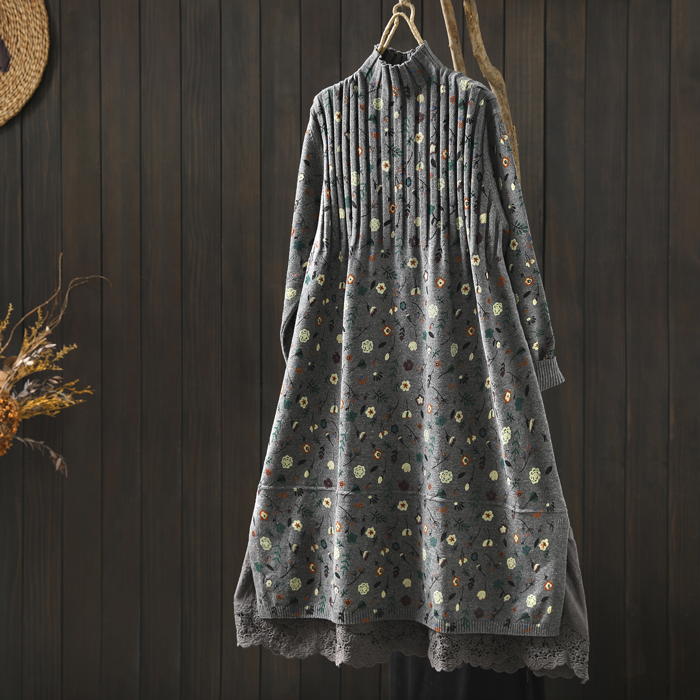 巨好看的冬装连衣裙女2025新款棉线针织碎花半高领独特内搭长裙子