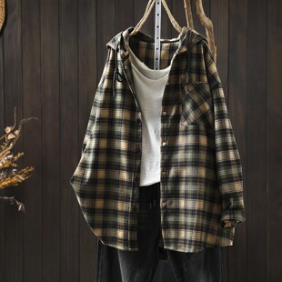 连帽衬衫女款2026新款春装洋气格子超好看宽松显瘦遮肉款长袖外套