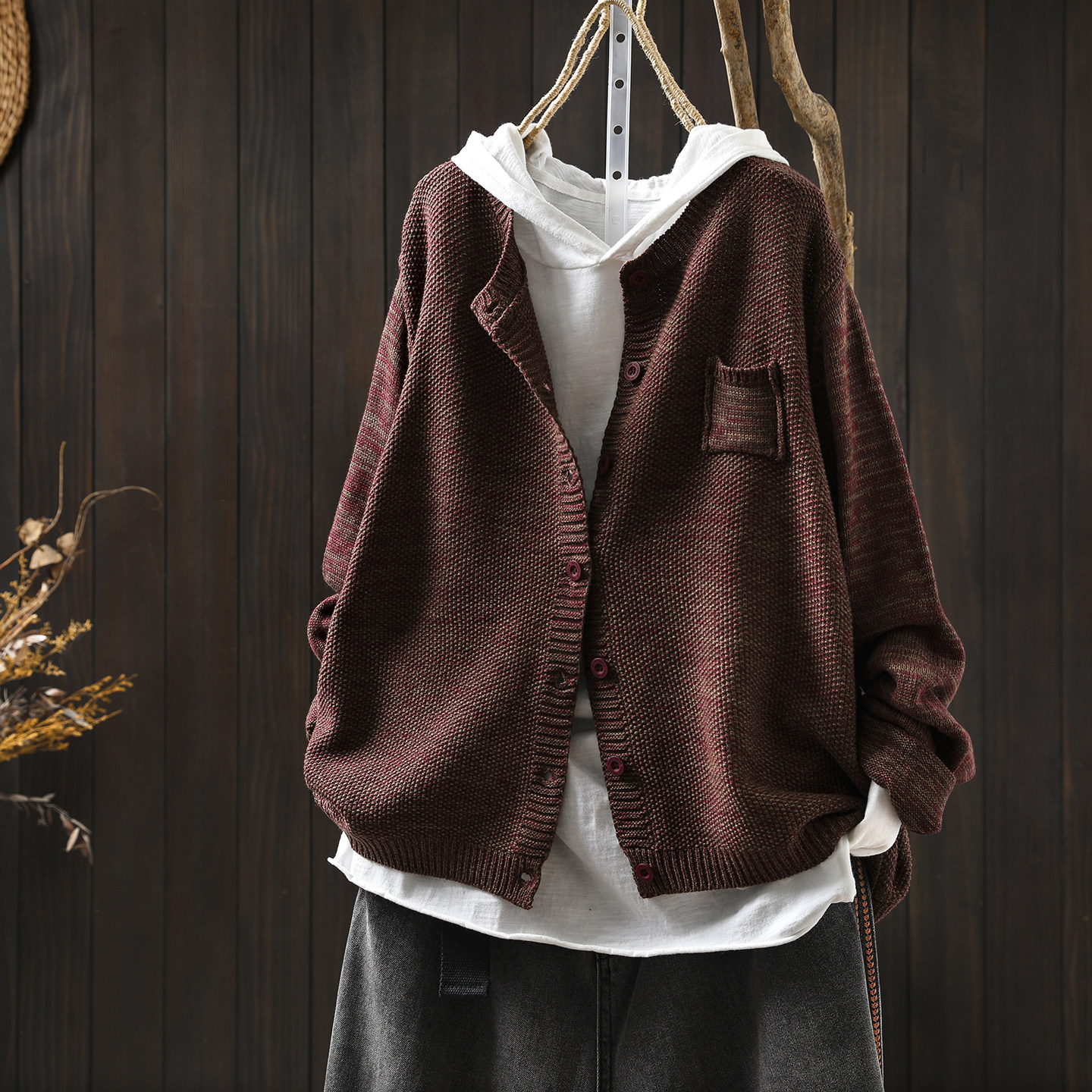 巨好看的春装穿搭女2026新款棉线针织复古单口袋文艺百搭开衫外套