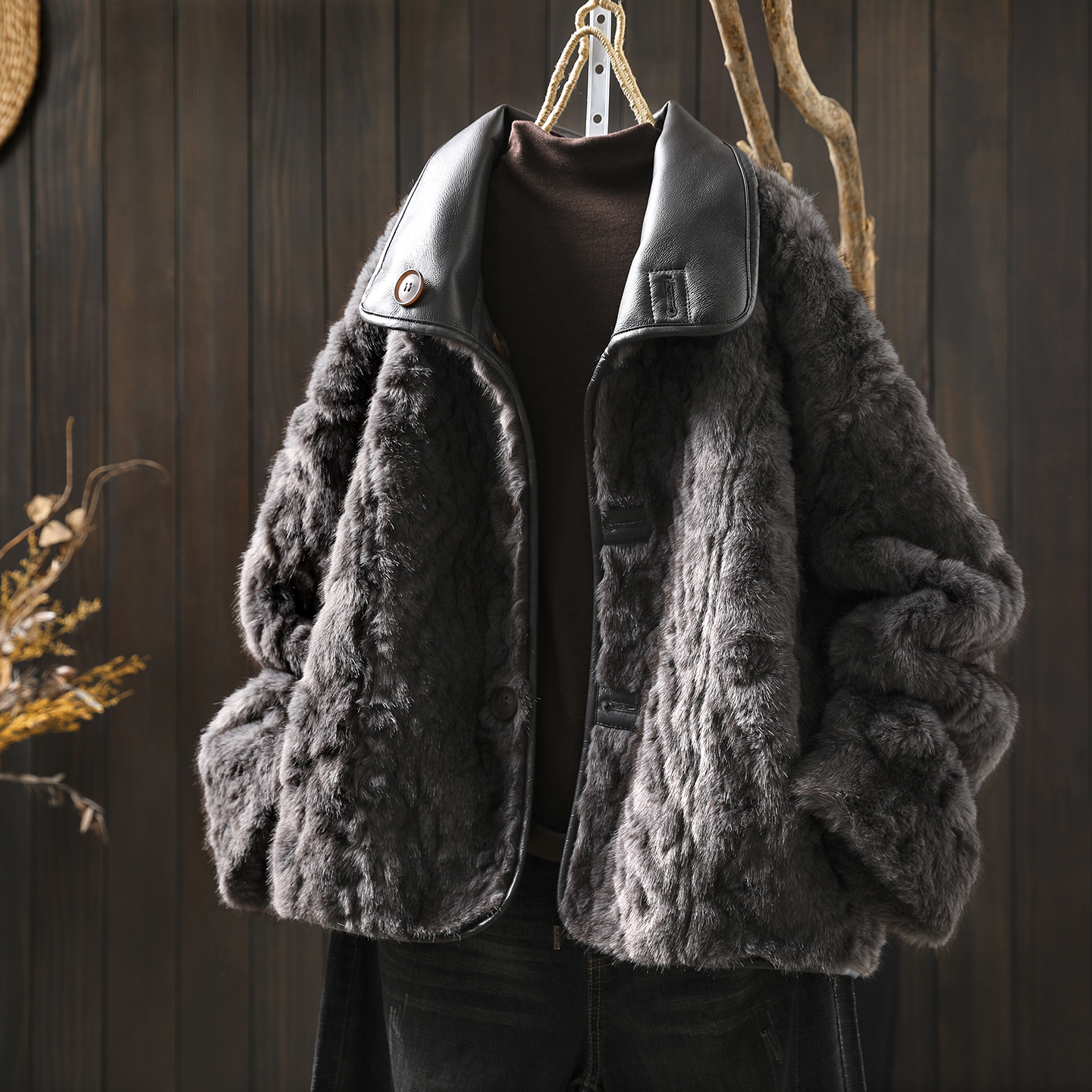 巨好看的冬季外套2025新款女士皮毛一体两面穿复古设计感短款上衣