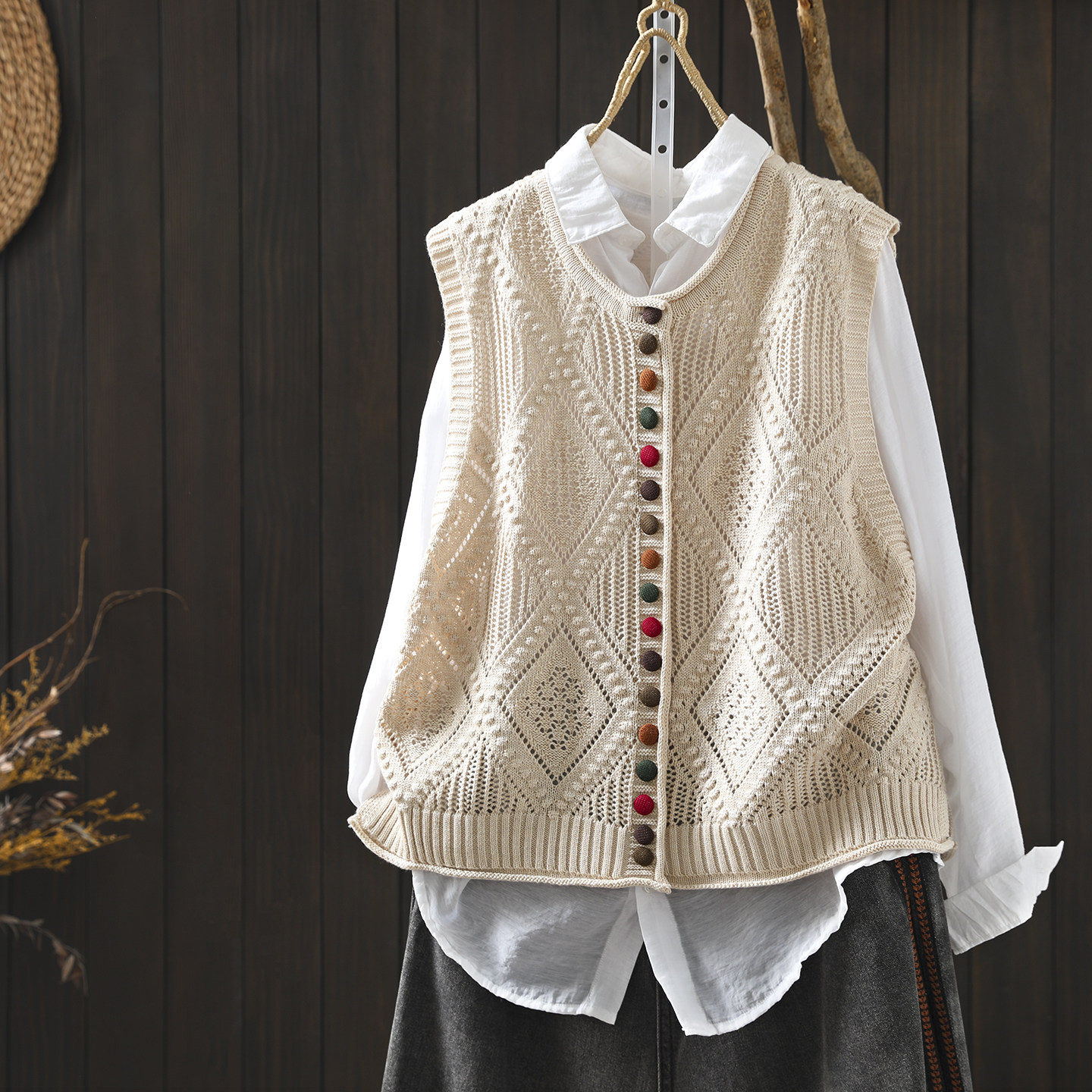 马甲针织背心小个子女新款2026初春季彩色扣无袖漂亮叠穿开衫马夹