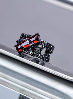 网红暗黑幽玉戒指男女个性冷淡风嘻哈朋克食指开口戒情侣对戒礼物