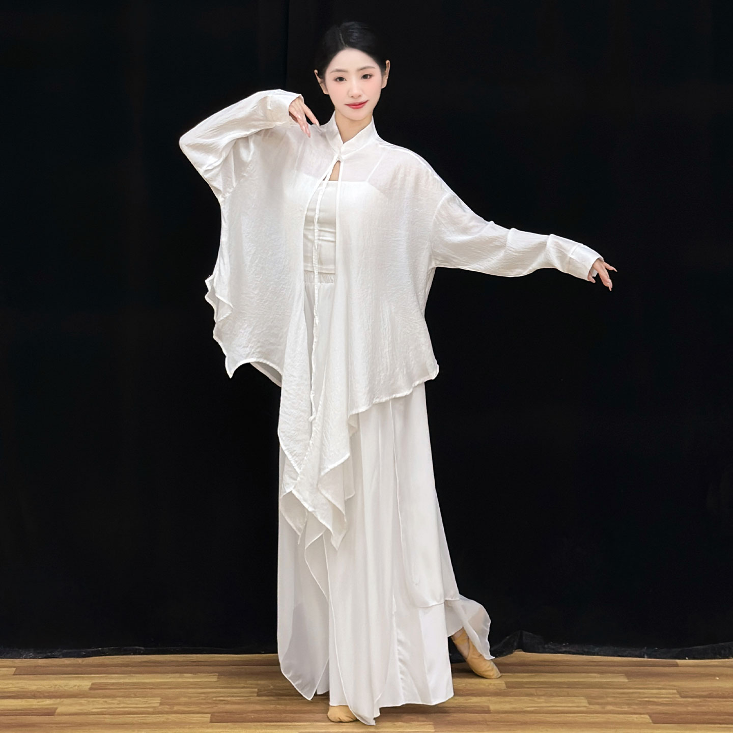 现代舞演出服中国风表演服舞蹈服图片