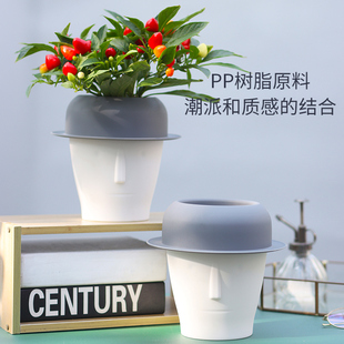 悬挂花盆免浇水懒人盆卡通人脸花盆创意壁挂吊篮桌面自吸水绿萝盆