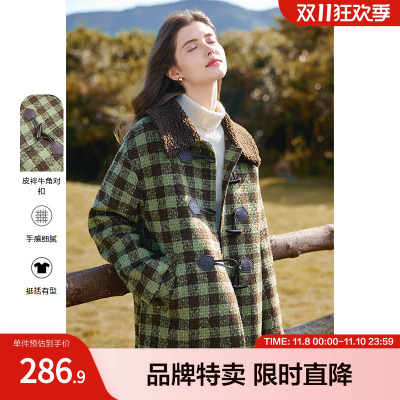 betu百图【拼接格子棉服】仿羊羔毛领子牛角扣宽松棉服外套