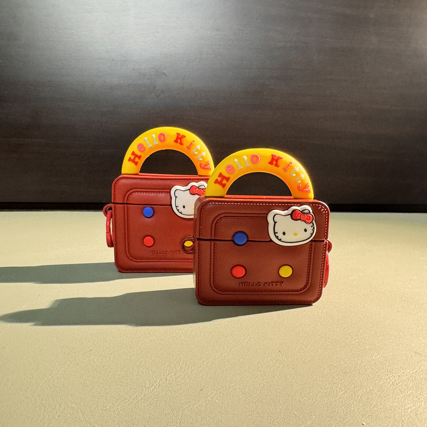 创意可爱hellokitty适用于vivotws5保护套tws4壳vivo硅胶iqoo tws1 air2 pro蓝牙耳机套tws3e盒air3pro软tws4