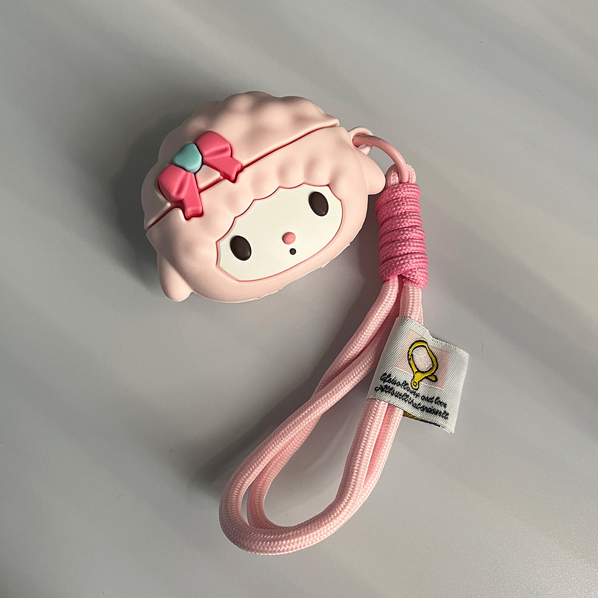 创意粉色卷发小羊适用airpods4保护套airpodspro3保护壳2苹果蓝牙耳机套盒aipods三四代软壳pro2二代3可爱潮