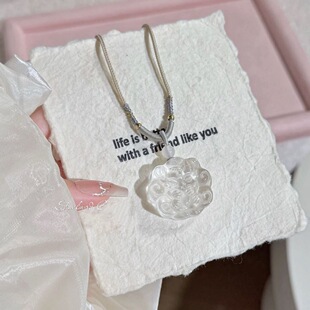 天然白水晶九尾狐吊坠狐狸项链冰透白狐锁骨链狐牌毛衣链桃花礼物