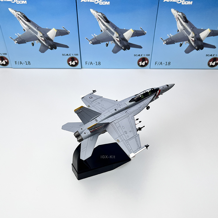 现货1/100 F/A-18 F18超级大黄蜂赏金猎人战斗机飞机军事模型摆件