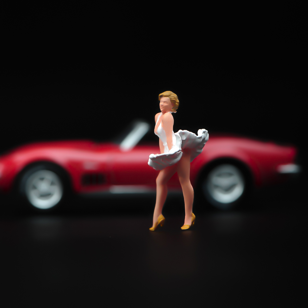 现货1/64 1/43 玛丽莲·梦露经典  微缩模型沙盘手办树脂小人偶微