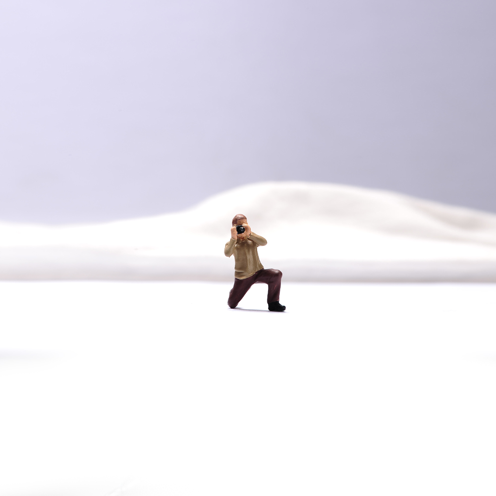 1/64拍照树脂小人偶微缩模型