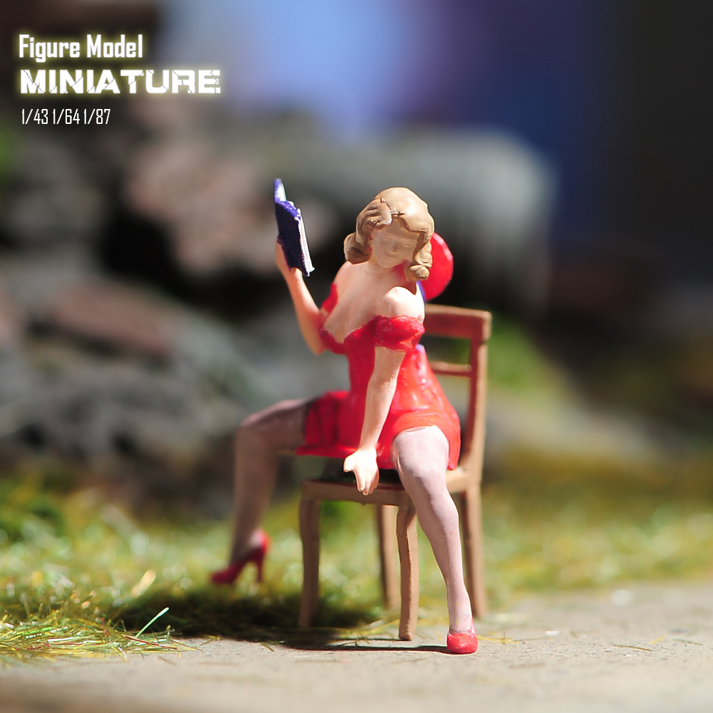 现货1/87 1/64 1/43   坐椅子看书的旺达女巫 缩模型手办车模场景