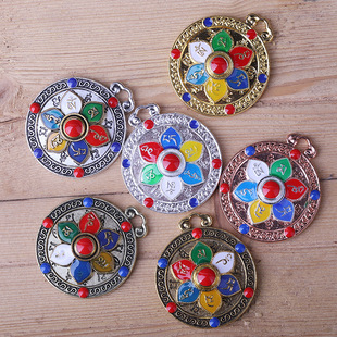 九宫牌八卦中间转动生肖项链藏银精美图案密宗六字真言彩绘手工