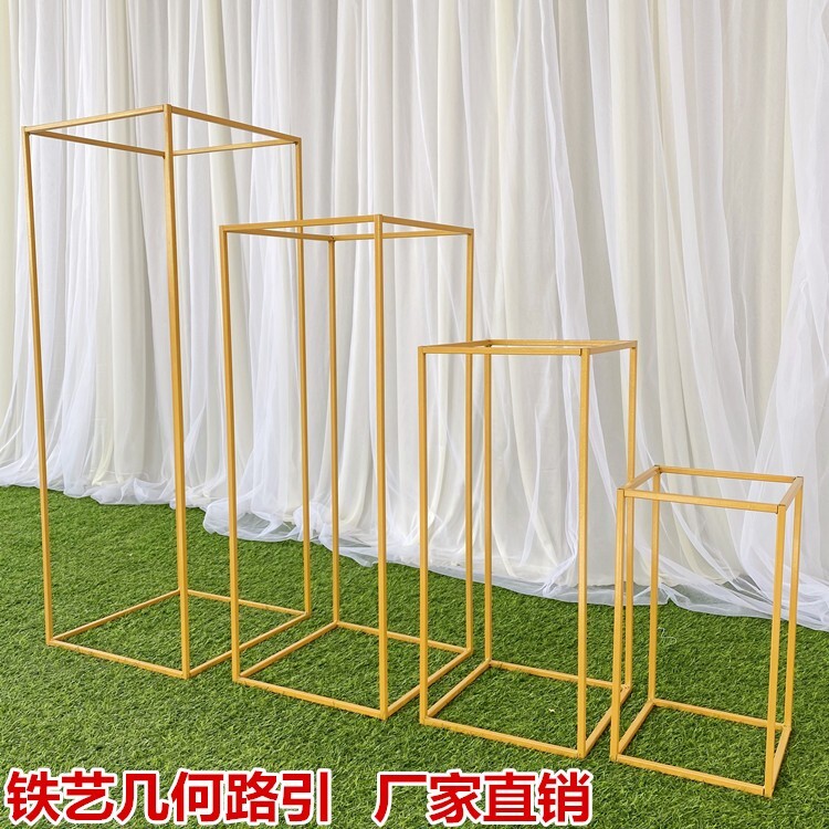 婚庆几何路引新款道具铁艺方框酒店礼堂布置橱窗装饰摆件T台花架