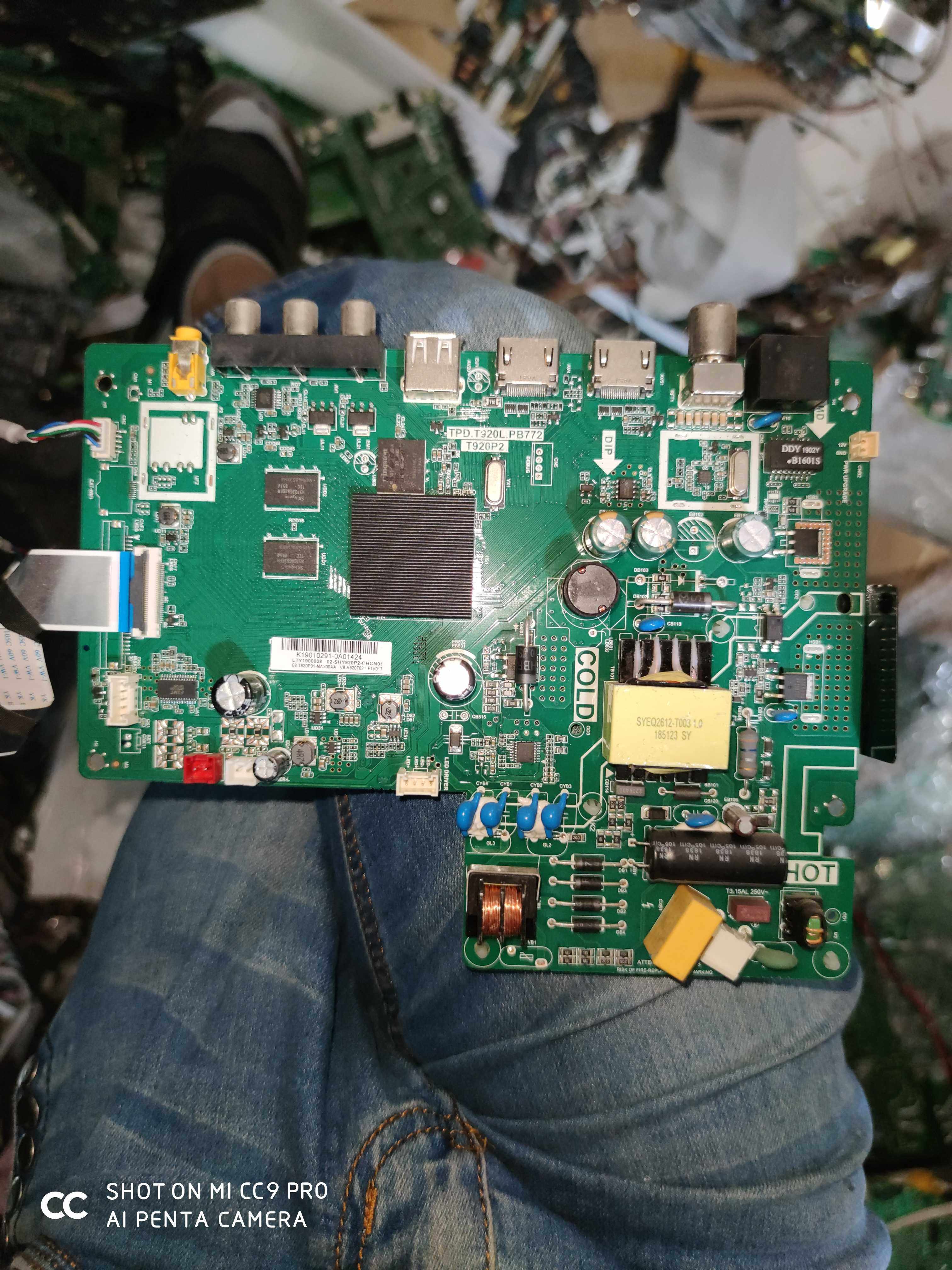 TCL 32F6H 32L2F 32S2主板T920P2 TPD.T920L.PB772屏LVW320NDEL C