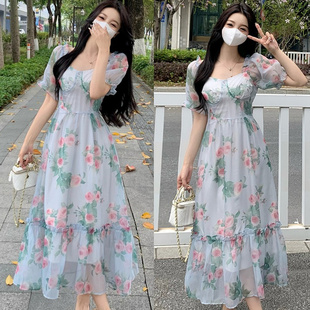 在逃公主别致绝美连衣裙女夏季新款大码胖妹妹轻奢印花初恋长裙子