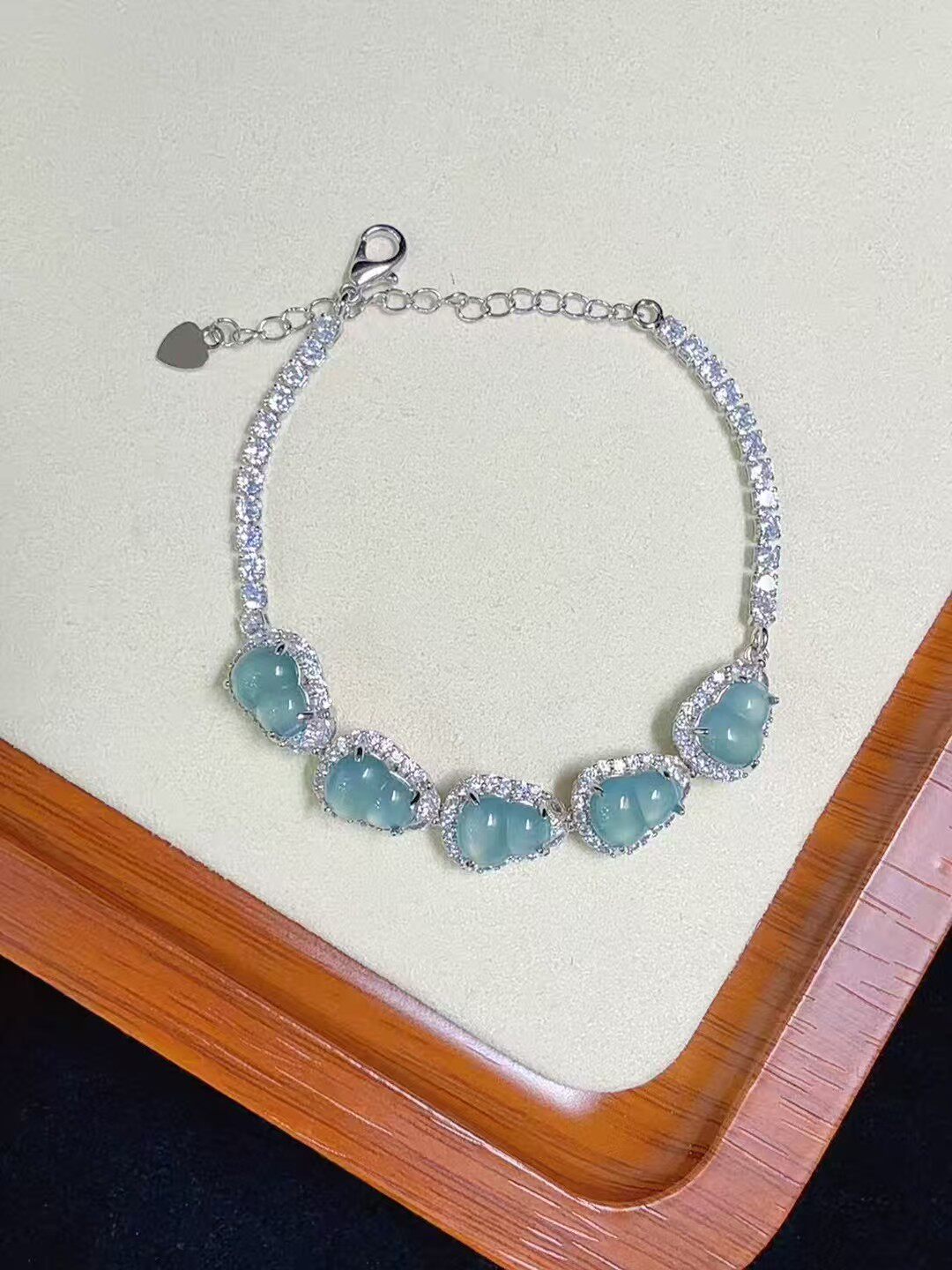 天然翡翠葫芦手链女款高级轻奢珠宝冰种玉手链送老婆生日礼物