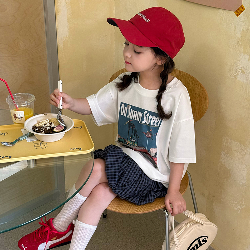 依依妈女童宝宝半袖时髦宽松复古印花短袖打底衫儿童夏季中性T恤