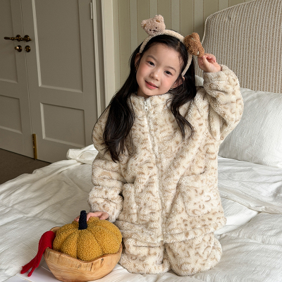 依依妈女童冬装加厚保暖珊瑚绒居家服儿童亲肤雪粒毛毛绒睡衣套装