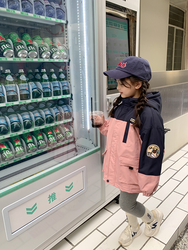 儿童冬装加绒冲锋衣外套韩版洋气女童甜酷派工装棉服宝宝加厚上衣