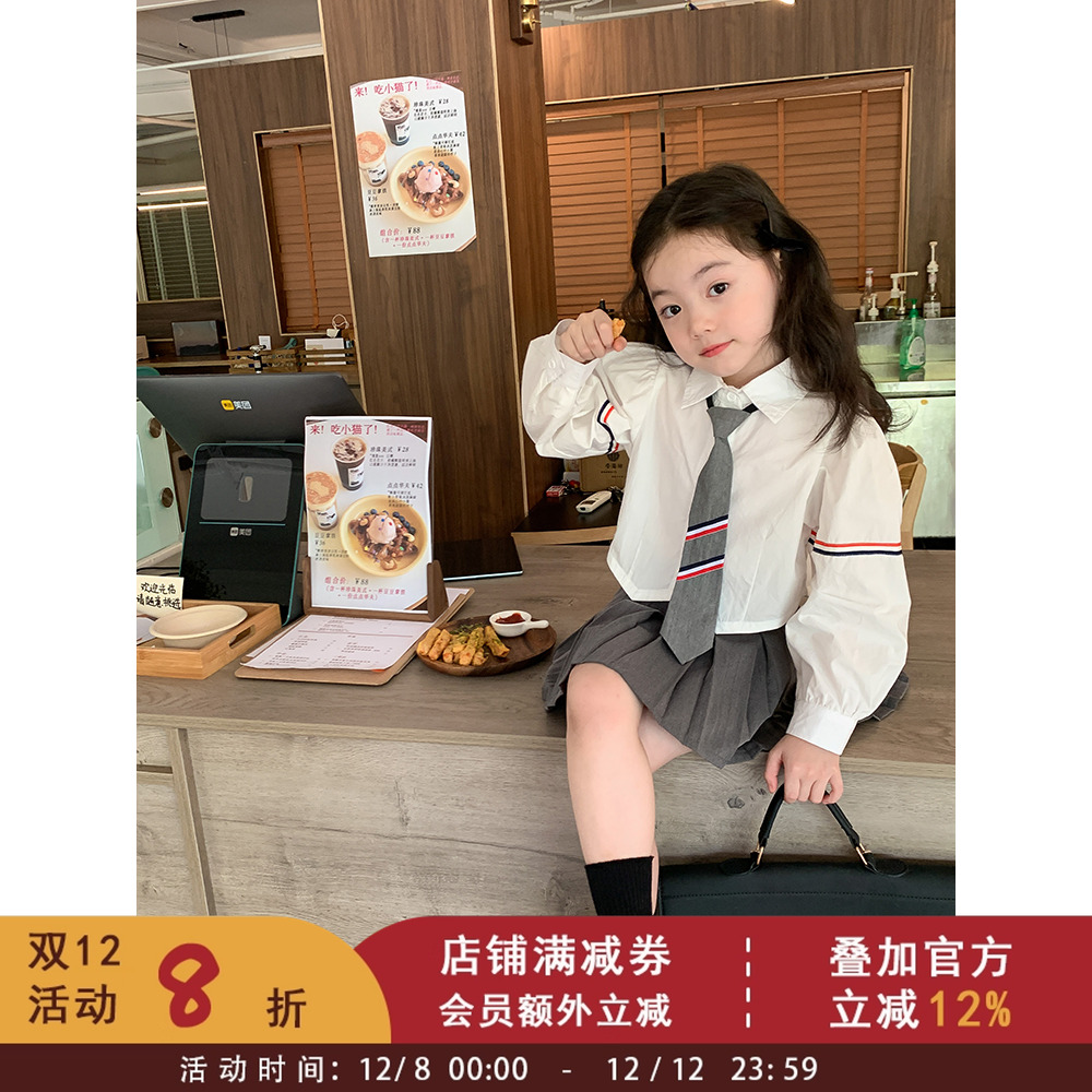 依依妈秋款学院风条纹JK领带衬衫