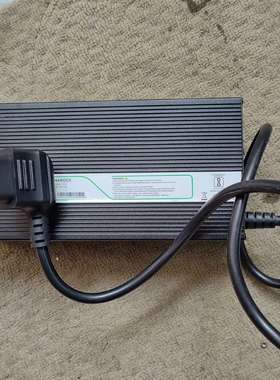 REVOLT充电器，型号 :RVLT8511A议价