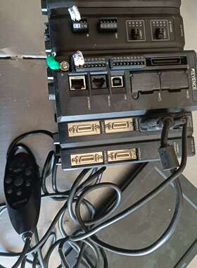 基恩士KEYENCE视觉控制器XG-7000一套，带CA-D议价