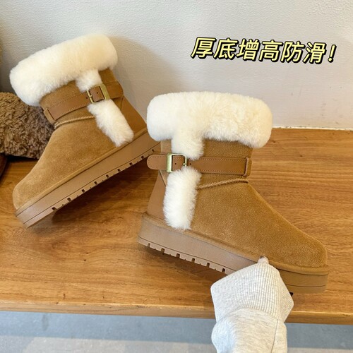 2025冬季新款翻毛雪地靴厚底皮带扣皮毛一体加厚短靴保暖防滑东北