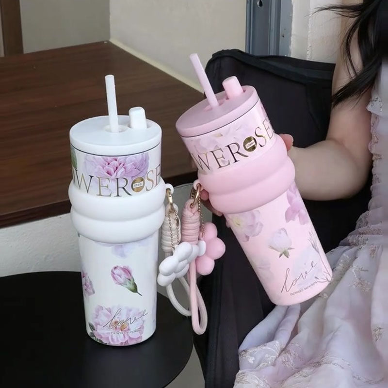 世大家保温杯女生精致高颜值吸管水杯2026新款陶瓷内胆便携杯子