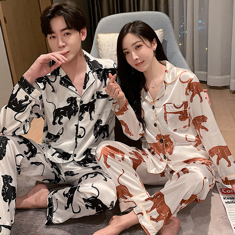 AI Shang's real photo 2021 spring new pajamas lovers silk large letter home suit