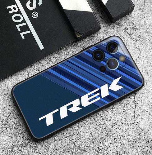 安卓/苹果软壳/玻璃壳崔克P1车队