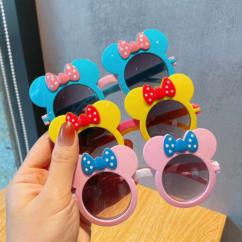 韩国可爱卡通领结太阳镜男女童防紫外线外出遮阳镜翻盖眼镜