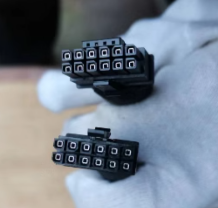 宝德PR4910E2加速计算服务器12VHPWR显卡电源线H100 4090 L40 L20