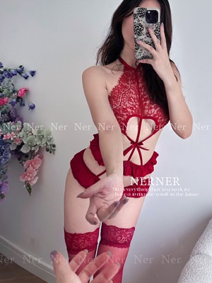 NERNER 交织*精致蕾丝褶皱花边性感纯欲美背挂脖透连体衣制服女