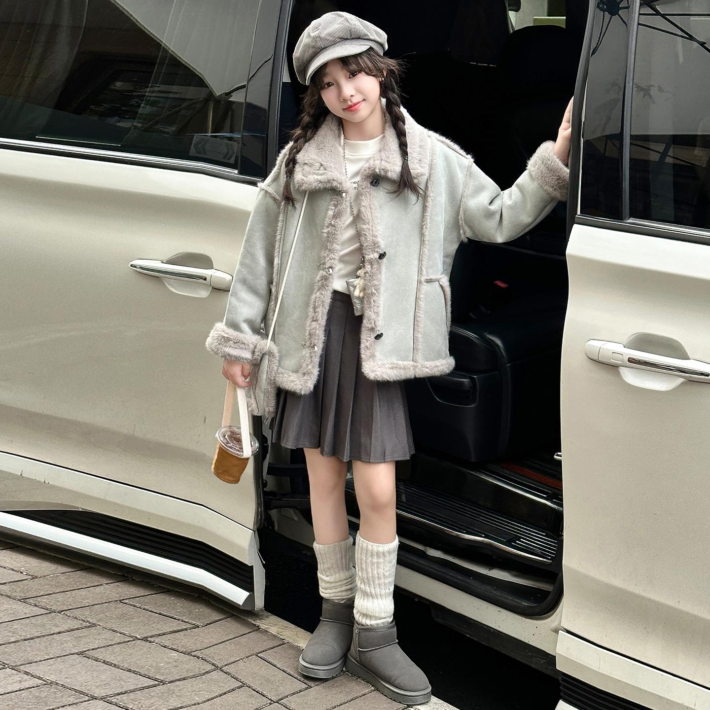 法国BERYDIA女童皮毛一体