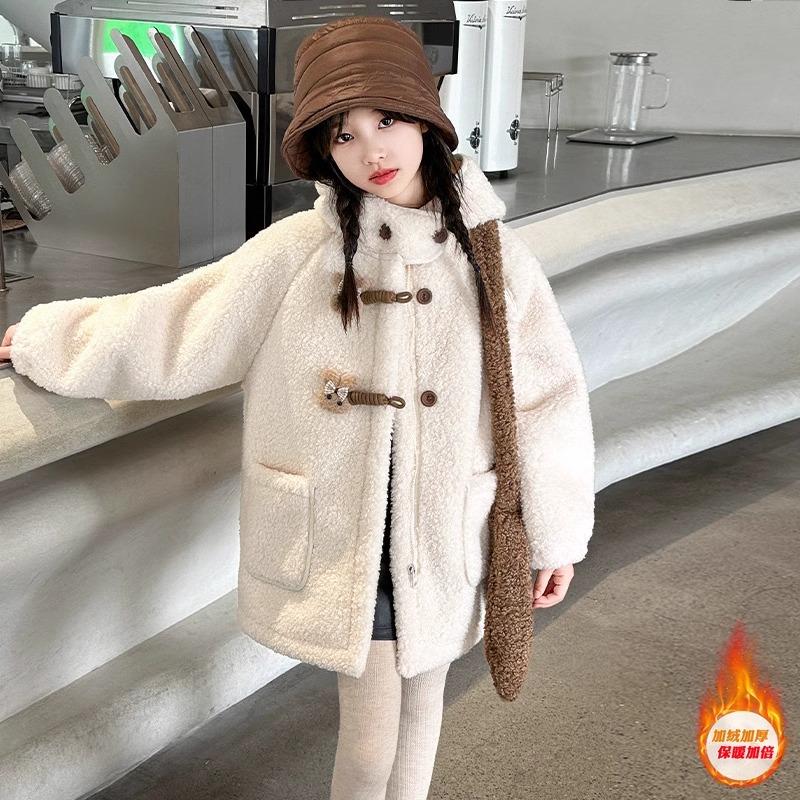 法国Uamtor女童秋冬厚外套2025新款加绒羊羔毛女孩网红秋冬毛毛衣