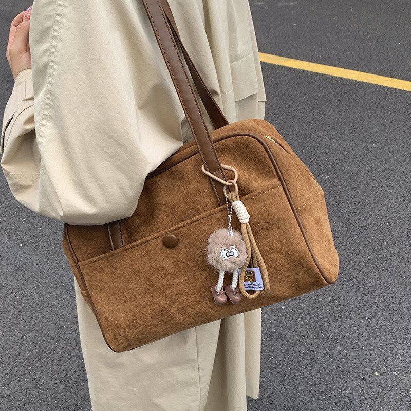 麂皮上班2026大容量包包枕头通勤手提休闲单肩绒复古新款女式大包
