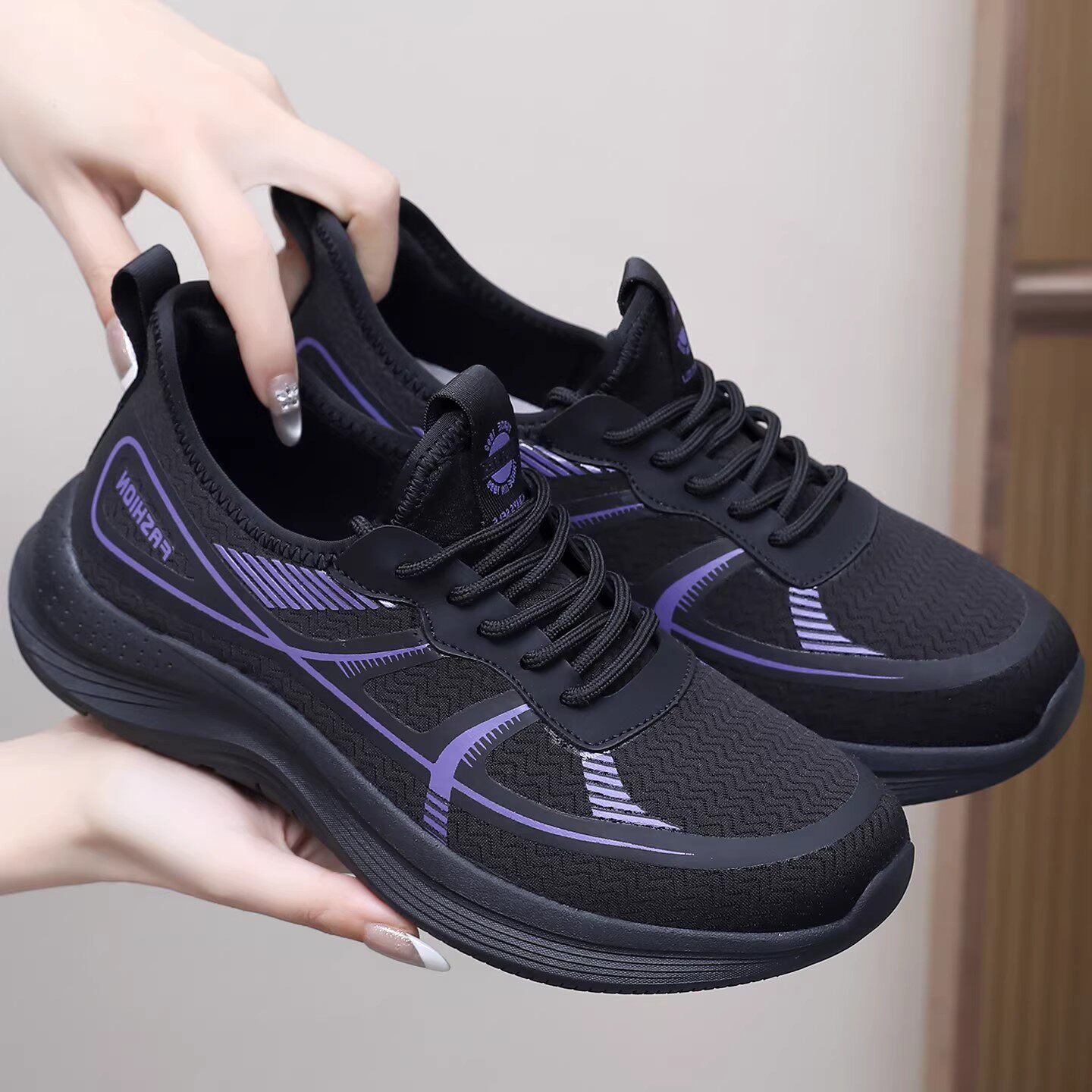 休闲飞织舒适透气健步鞋女中老年人软底轻便妈妈运动鞋防滑跑步鞋