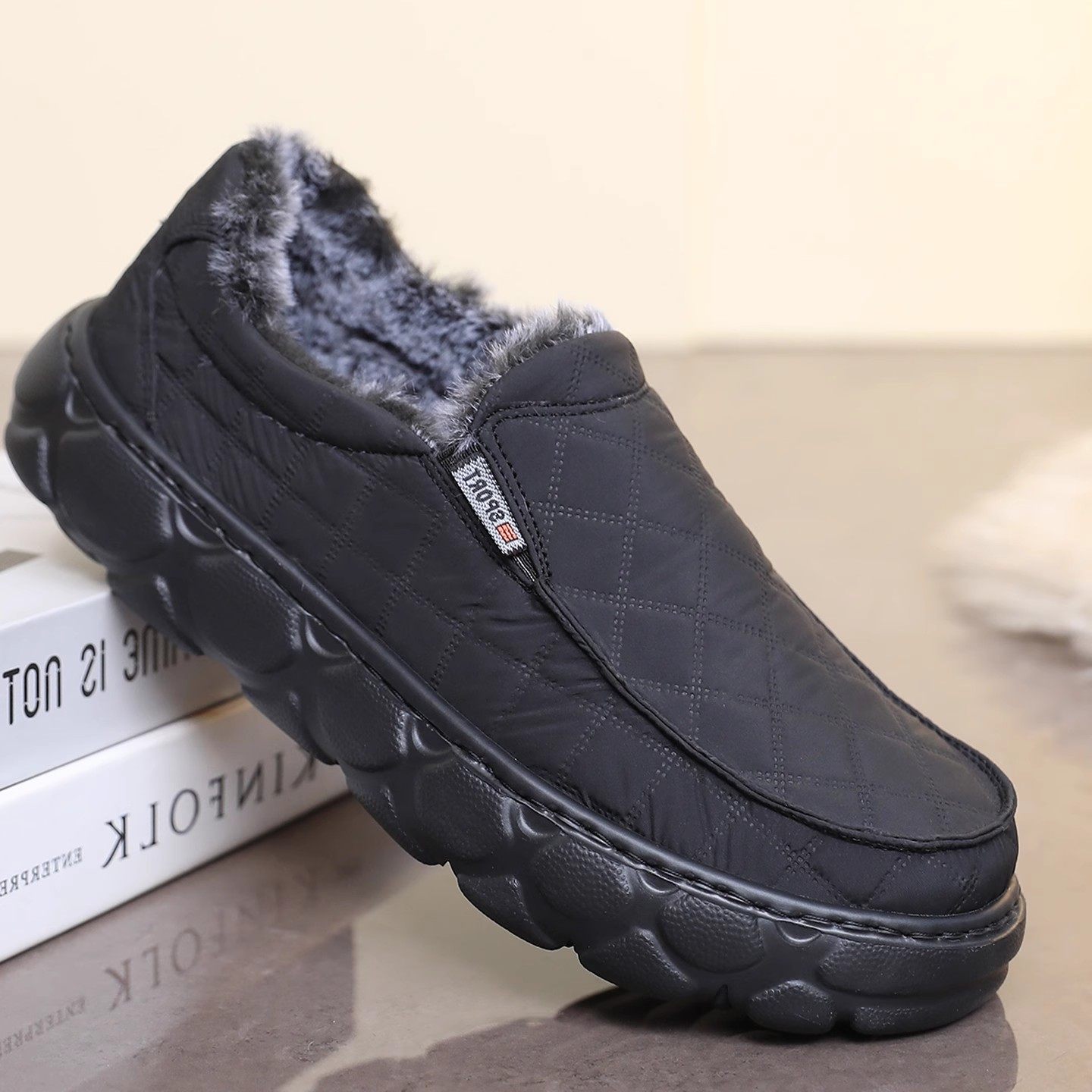 冬季老北京布鞋男鞋加绒保暖爸爸棉鞋中老年人软底防滑男士休闲鞋,流行男鞋,布鞋,淘宝优惠券,粉丝福利购,淘宝优惠卷