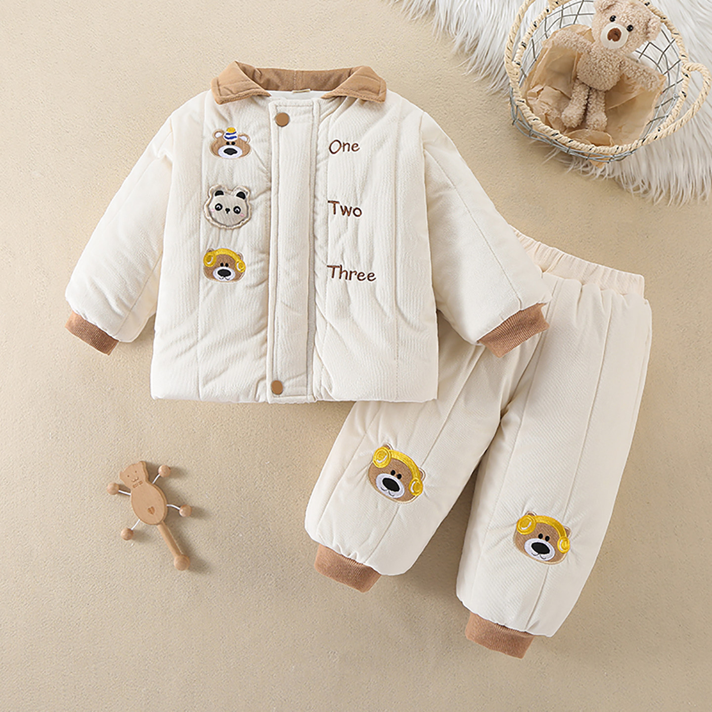 婴幼儿冬装套装男女宝宝夹棉加厚外套保暖裤子两件套外出过年棉服