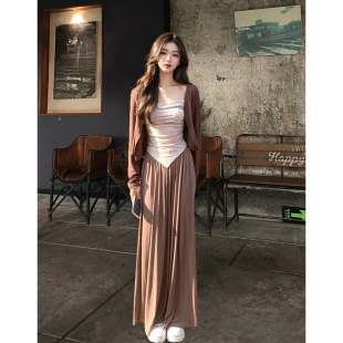 套装 背心阔腿裤 禅意简约通勤三件套2025年慵懒风开衫 慵懒纸片人