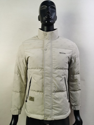 2025冬实体专卖男士羽绒服