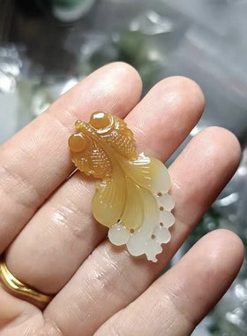 天然和田玉金鱼吊坠富贵鱼年年有余金玉满堂男女精品且末糖白玉石