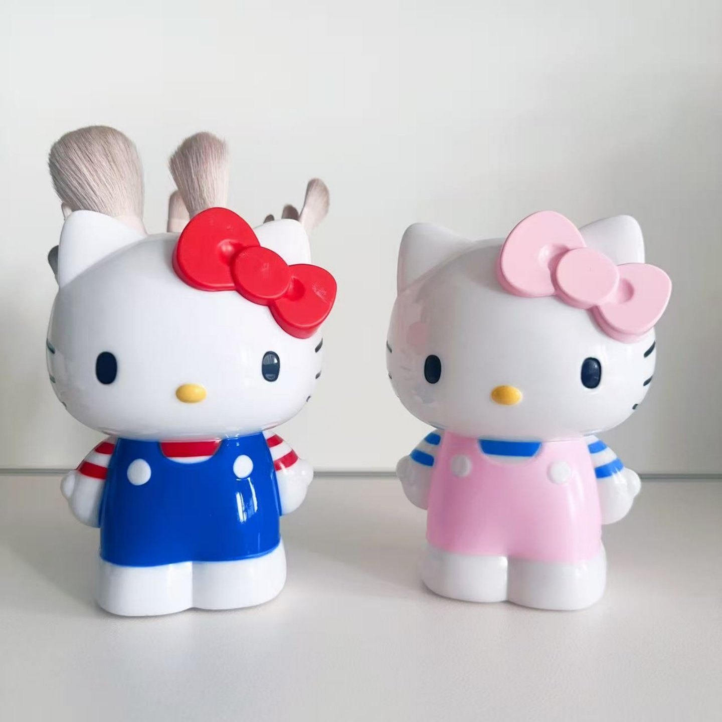 Kitty猫化妆刷收纳桶高颜值笔筒