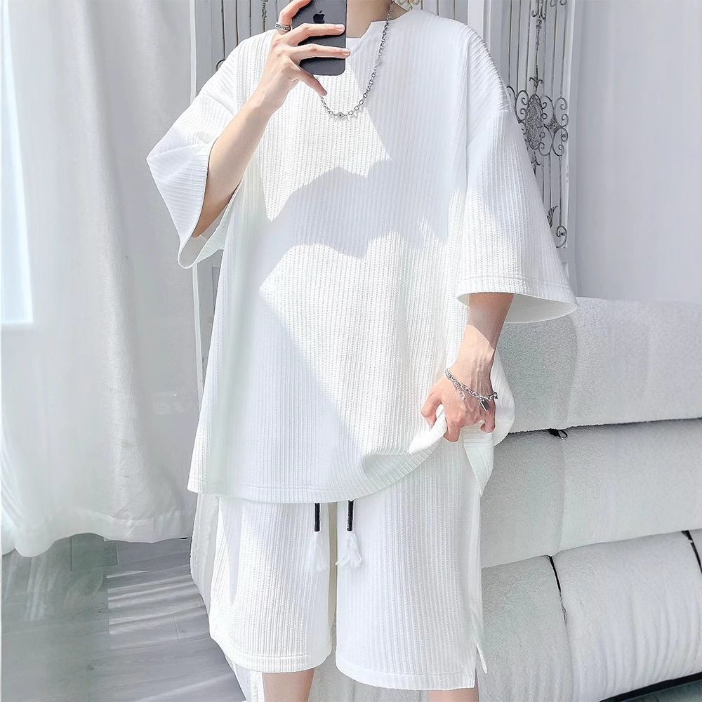 冰丝休闲套装男夏季2025新款t恤夏装短袖短裤潮牌大码男装高级感
